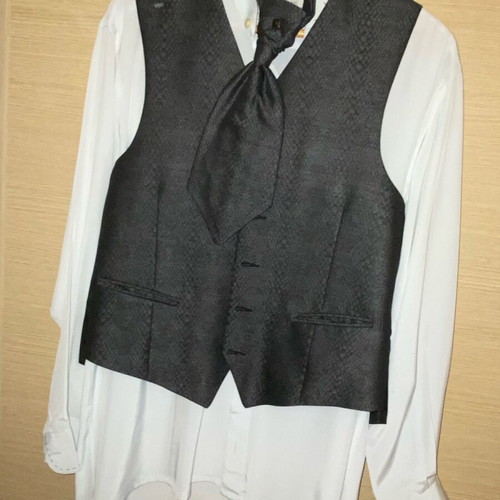 Groom suit like new, black and gray, size M