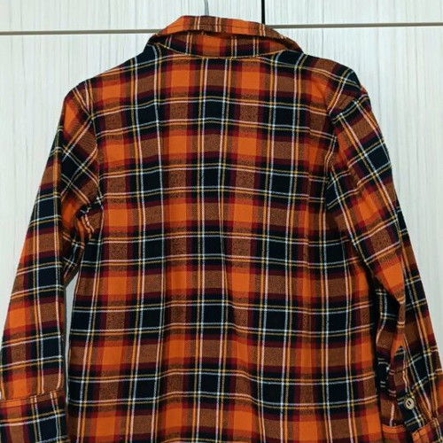 Prenatal shirt for boy 3-4 years like new, long sleeve, black and orange