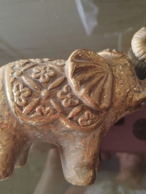 Elephant decorative colonial style like new, gold 15x7x14 cm