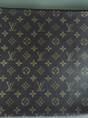 Louis Vuitton Monogram Poche Documents vintage unused with dustbag