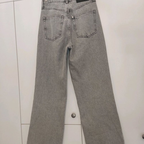 H&M Petite Wide High Waist Grey Jeans Size 36 Like New, 100% Cotton