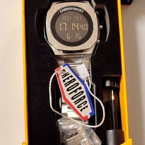 Heroforce Timeless Edge Digital Watch new with Mineral Glass and Steel Bracelet