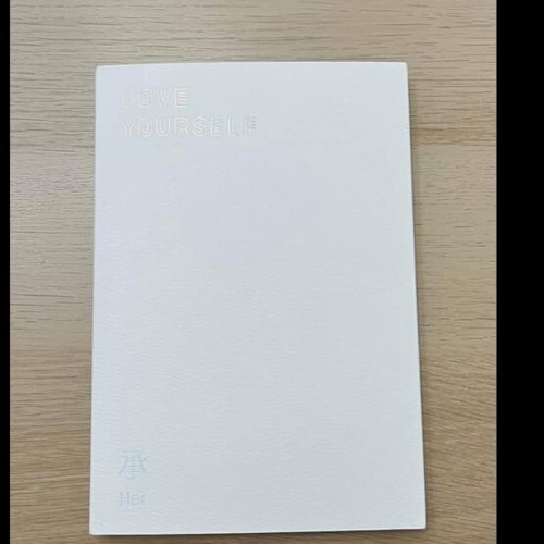 Love Yourself:her Version O book and CD like new with j-hope card and stickers