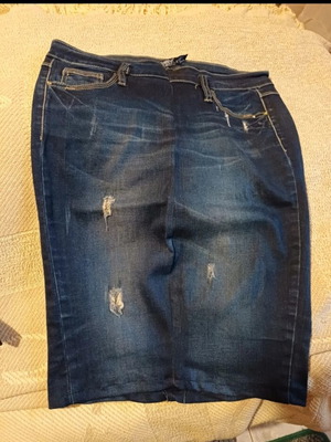 Denim skirt used, knee-length, size L, blue