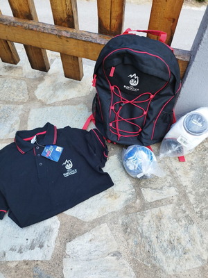 Euro 2008 collectible set with bag, medium T-shirt, official ball and bonus Hellas ball