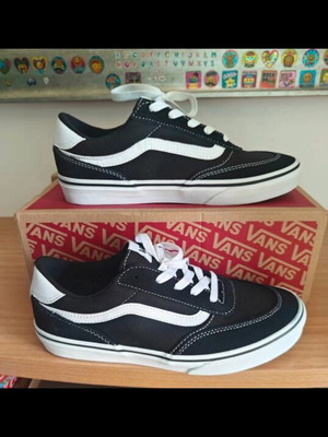 Vans Brooklyn LS sneakers, black and white, size 38