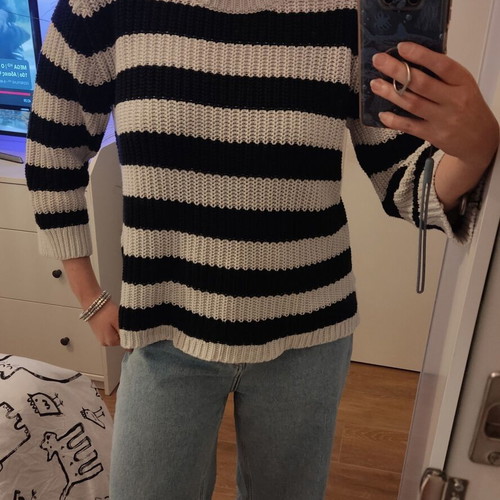 Levi's striped knit sweater 3/4 sleeves used, size M