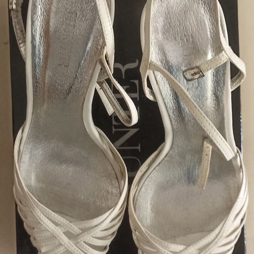 Hunter women's white sandals size 41 used