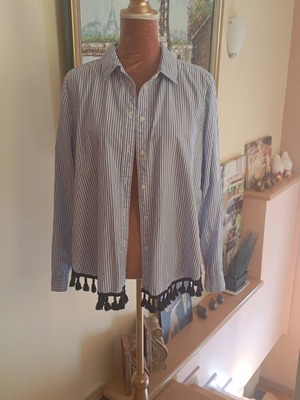 Striped shirt like new, size XL