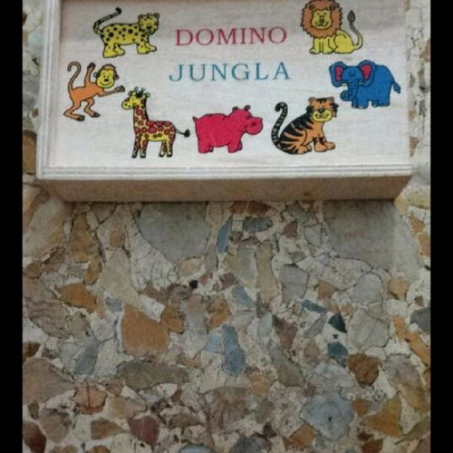 Wooden Domino Jungle Animals like new