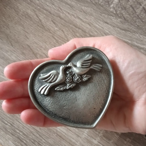 Vintage Metal Heart Jewelry Box with Embossed Doves and Roses like new