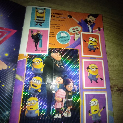 Topps Despicable Me 3 Sticker Album used, completed