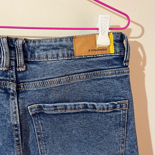 Stradivarius mom slim fit jeans like new, blue, size L