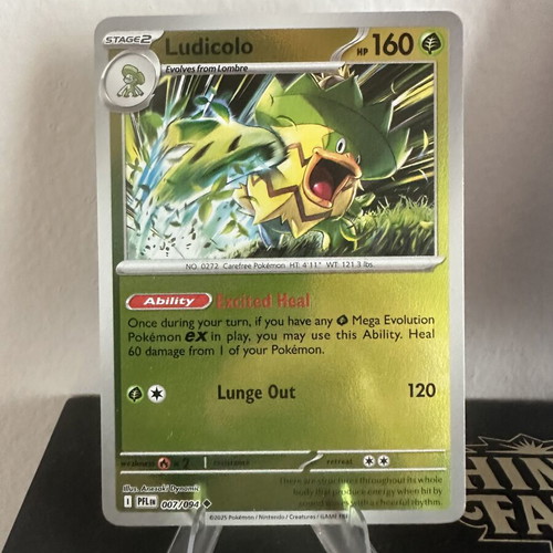 Ludicolo Pokemon Card new condition