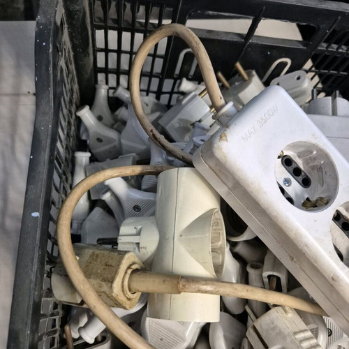 Electrical supplies like new, over 100 pieces including fuses and plugs