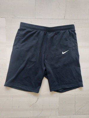 Nike sports shorts like new, size XL