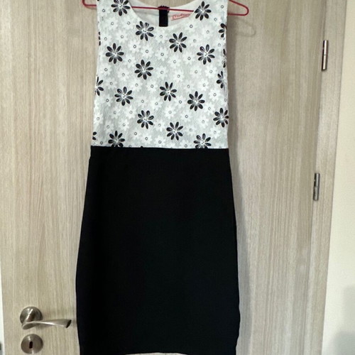 Women's dress like new without defects XL