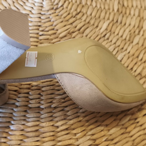 GoGo Shoes beige-pink pumps size 36 new