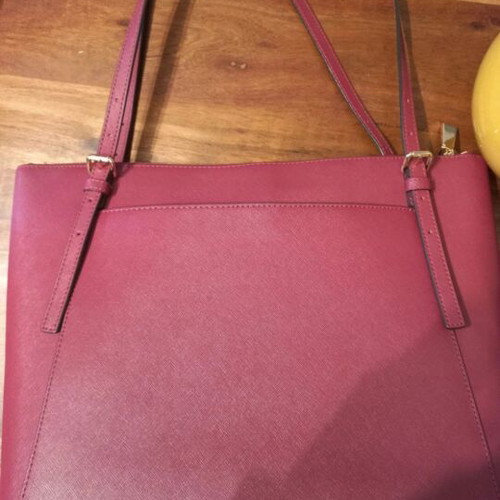 Michael Kors leather shoulder bag cherry color like new