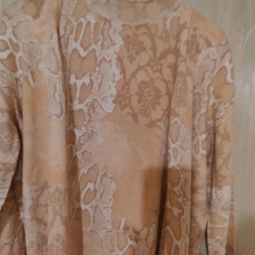 Set sleeveless blouse and cardigan like new, beige, size M