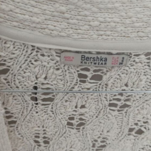 Bershka white sleeveless cardigan small like new
