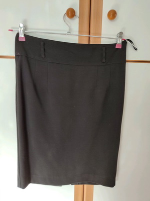 Paranoia women's black pencil skirt like new, size S