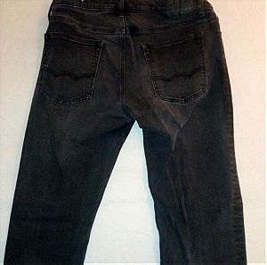 American Eagle Dark Washed Jeans