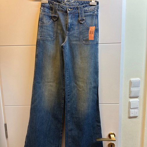 Juicy Couture jeans new with tag wide leg high waist 26