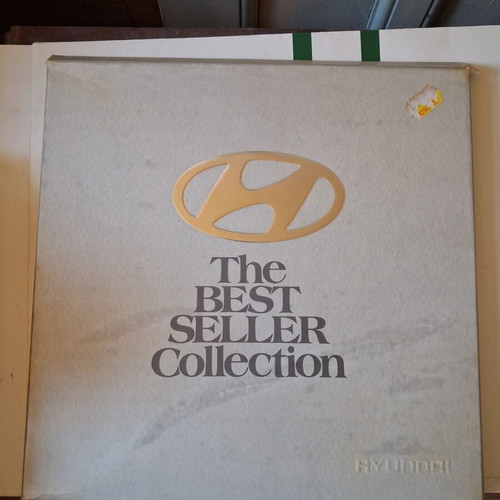Hyundai The Best Seller Collection box set with 4 LP vinyl records like new