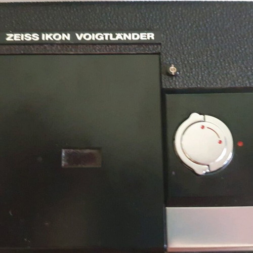 Zeissikon Voigtlander Moviflex ES8 film camera used, with two films