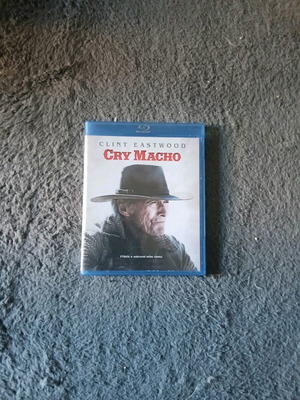 Cry Macho Blu-Ray movie used with Greek subtitles action adventure