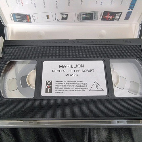 Marillion Recital Of The Script VHS used, rock