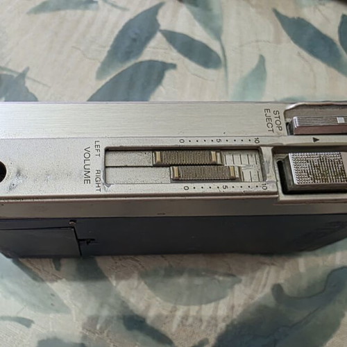 Sony TPS-L2 Stereo Cassette Player Walkman used, first generation collector