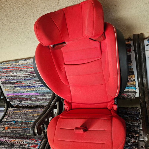 Besafe Child Car Seat used with base