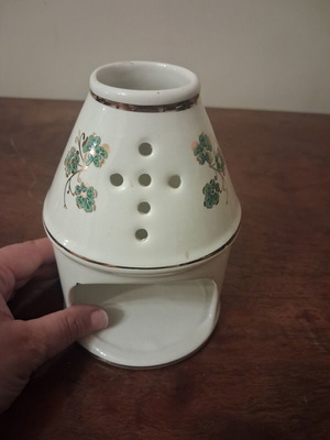 Ceramic Oil Burner Like New with Cross Pattern Holes