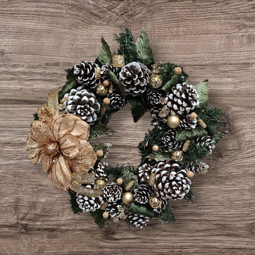 Christmas wreath handmade new with golden details 45 cm
