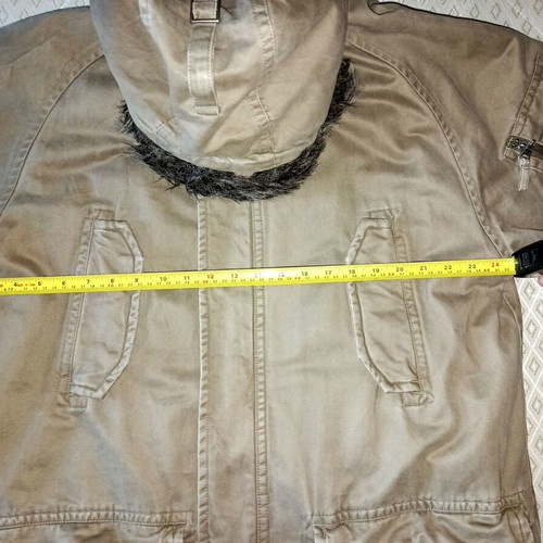 Men's beige winter long jacket like new, size L-XL