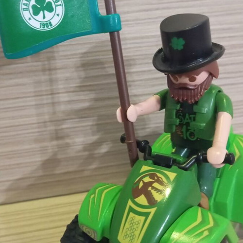 Playmobil fan of Panathinaikos on quadbike like new with team flag