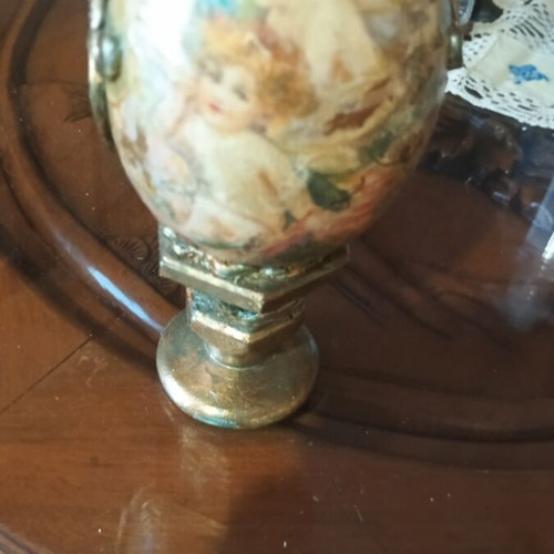 Handmade vintage decorative egg with floral design