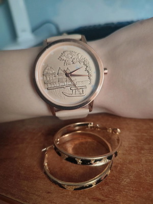 Watch and earrings new