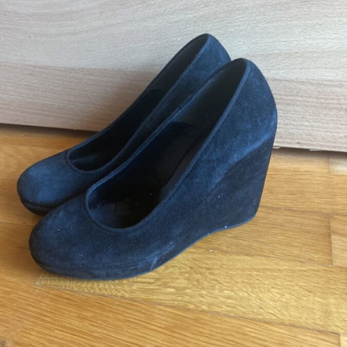 Roberto Della Croce black suede platform high heels