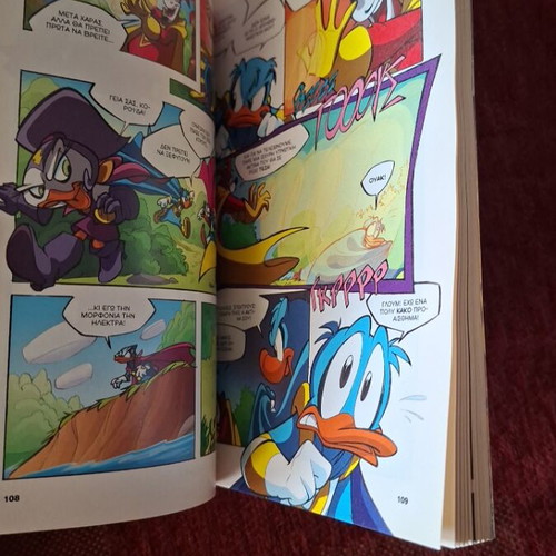 Super Heroes The Big Serials comic like new