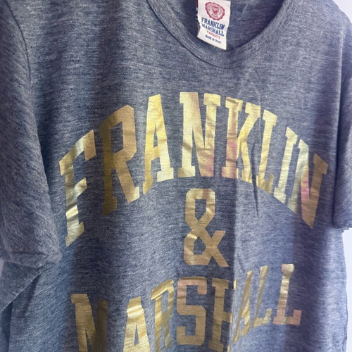 Franklin & Marshall Top oversized, like new, grey and gold