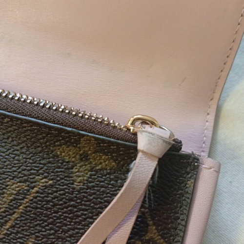Louis Vuitton Monogramm canvas flore large wallet rose gently used