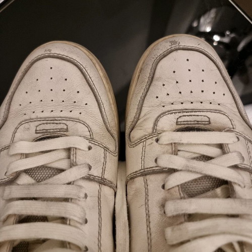 Off-white sneakers used, size 40, white
