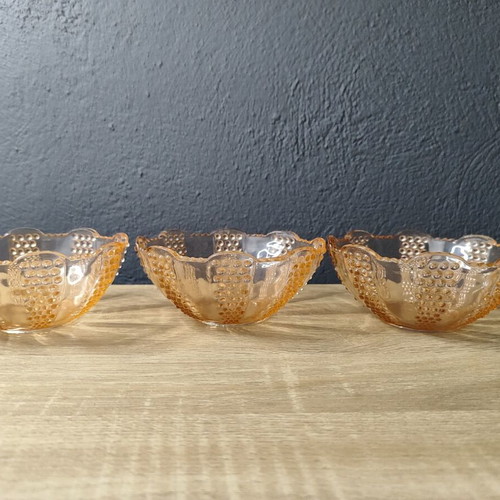 Vintage set of 3 bowls with saucers used