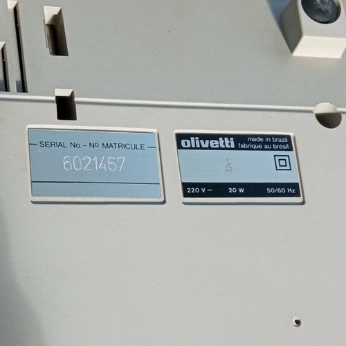 Olivetti Divisumma 422 calculator used with paper tape