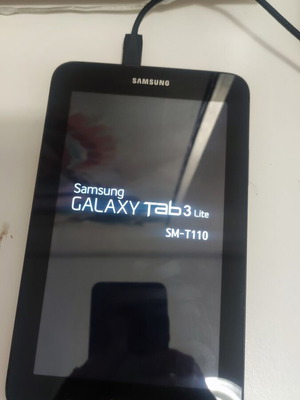 Samsung Tab 3 Lite tablet like new, fully functional