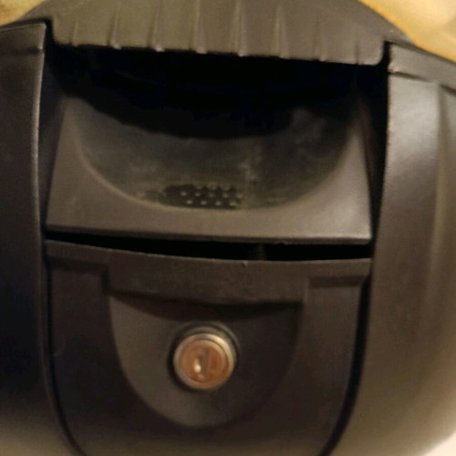 Shad motorcycle top case with lock, fits one helmet