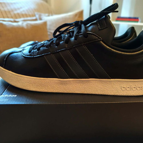 Adidas VL Court men's leather shoes like new, size 46, black